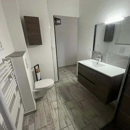 Joli Duplex T3 Vue Le Brusc Parking Gratuit Six-Fours-les-Plages